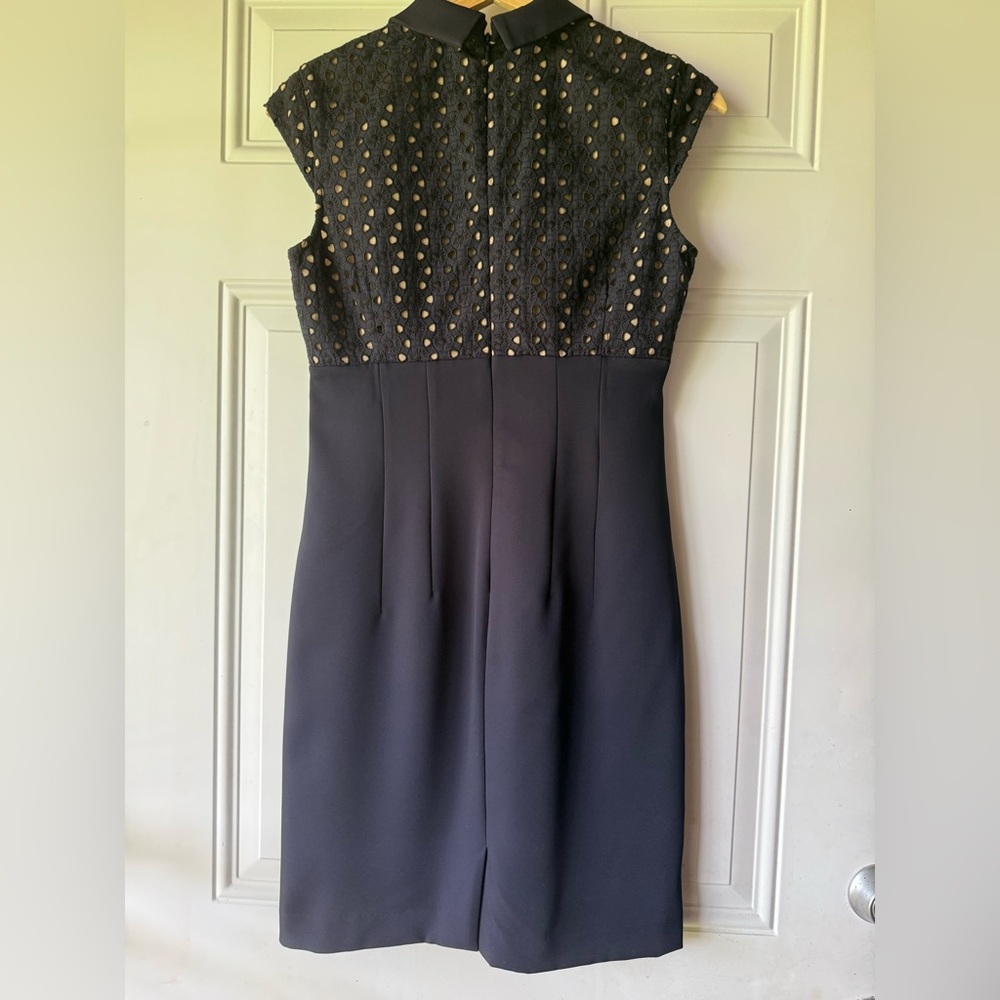 🔥🔥5/$25! Ann Taylor Navy and Black Eyelet Cap Sleeve Dress - Picture 4 of 8
